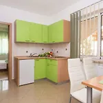 In - Insel Krk 36005 ורבניק