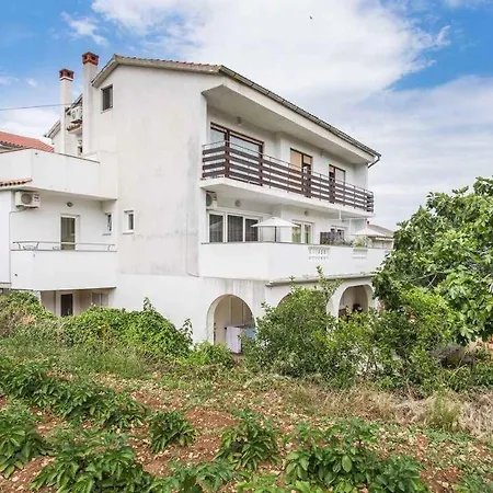 In - Insel Krk 36005 Апартаменты Врбник