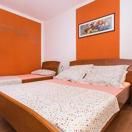 Apartman In Vrbnik/insel Krk 36005 Vrbnik